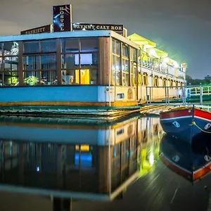 The Boat - Hostel&chill Polska